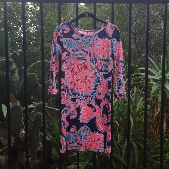 Lilly Pulitzer Dresses & Skirts - Lilly Pulitzer 3/4 sleeve dress